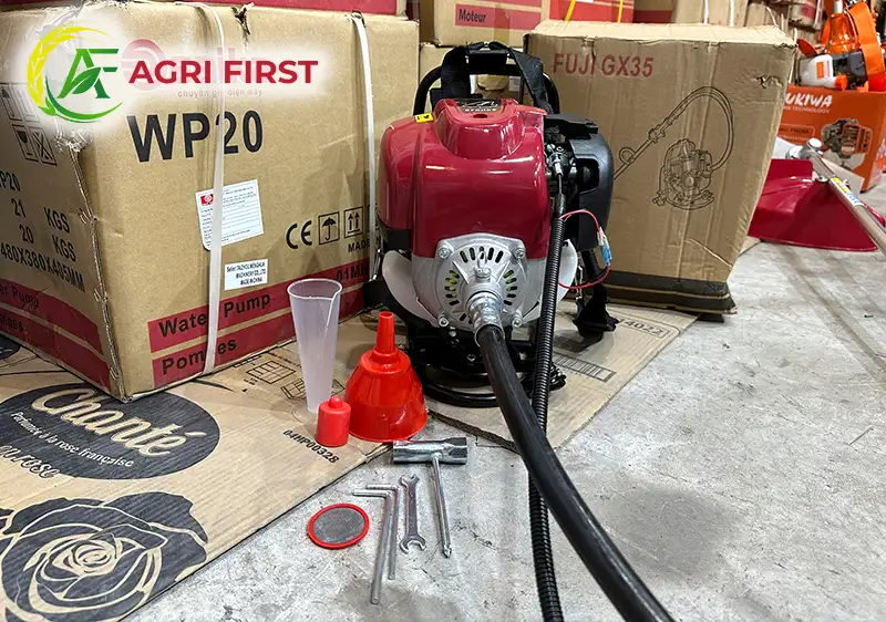 dong-co-may-cat-co-gx35-deo-lung_result222